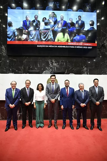 Deputado Tadeu Leite é reeleito presidente da ALMG