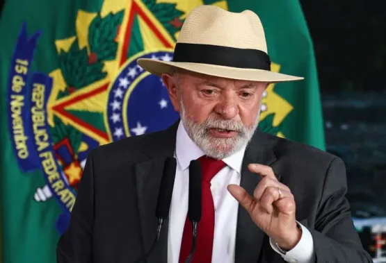 Lula pela em fala sexista e machista, diz que maridos tendem a amar mais as amantes do que as próprias mulheres