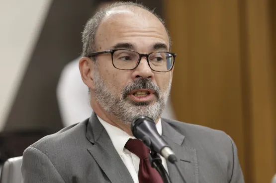 Servidores devem ficar sem reajuste em 2025