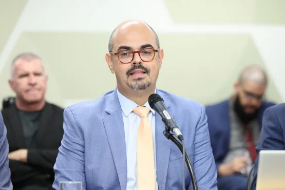 Oposição boicota reunião sobre dívida mineira e acusa vice-governador de uso político da Assembleia