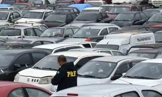 PRF em Minas vai leiloar veículos apreendidos e sucatas com lances a partir de R$ 5