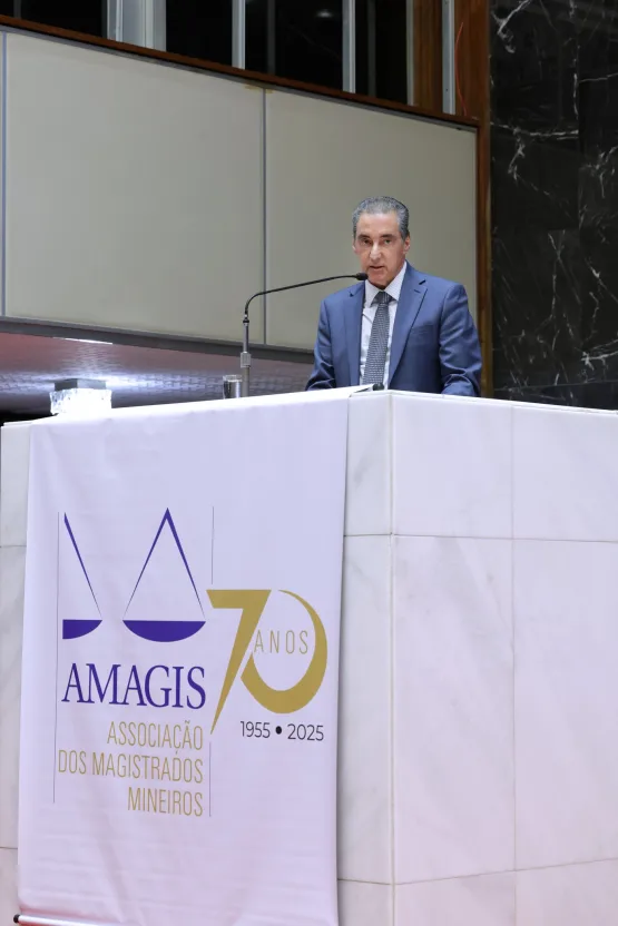 ALMG celebra 70 anos da Amagis em Reunião Especial do Plenário