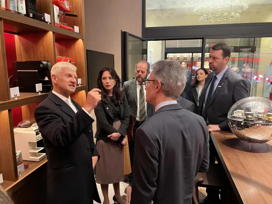Rodrigo Tavares lidera abertura de escritório da Invest Minas em Milão para atrair investimentos à economia mineira Rodrigo Tavares lidera abertura de escritório da Invest Minas em Milão para atrair investimentos à economia mineira