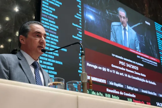 ALMG aprova PEC que dispensa referendo para privatização da Copasa ALMG aprova PEC que dispensa referendo para privatização da Copasa