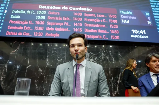 Presidente Tadeu Leite é eleito conselheiro do Tribunal de Contas Presidente Tadeu Leite é eleito conselheiro do Tribunal de Contas