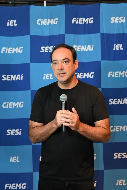 Flávio Roscoe apresenta balanço de gestão e destaca legado para sociedade