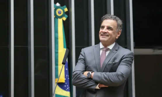 Aécio Neves admite possibilidade crescente de disputar o Senado por Minas em 2026 Aécio Neves admite possibilidade crescente de disputar o Senado por Minas em 2026