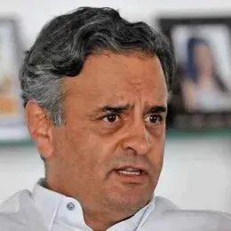 Aécio Neves confirma candidatura ao Senado por Minas Gerais