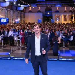 AMM celebra 74 anos e lança plataforma com inteligência artificial para modernizar compras e licitações municipais