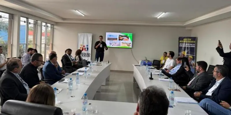 Amvale debate eventos climáticos