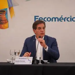 Ausência de Cleitinho em encontro com empresários provoca insatisfação na Fecomércio MG