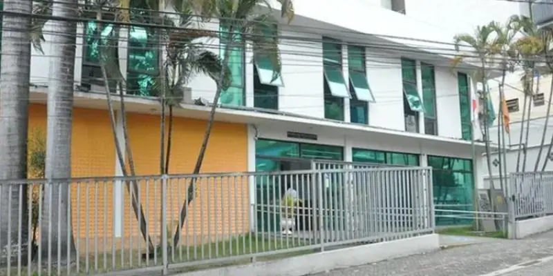 Bíblia nas escolas já é lei em Divinópolis
