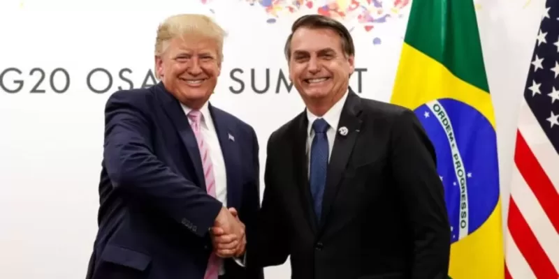 Bolsonaro parabeniza Trump por vitória nos EUA: "Ressurgimento de um verdadeiro guerreiro"