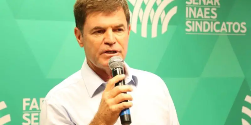 Brasil precisa reduzir dependência de fertilizantes importados, alerta liderança do agro