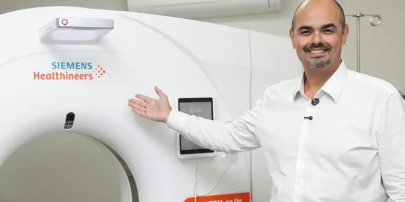 Candidatura de Simões não decola em Minas