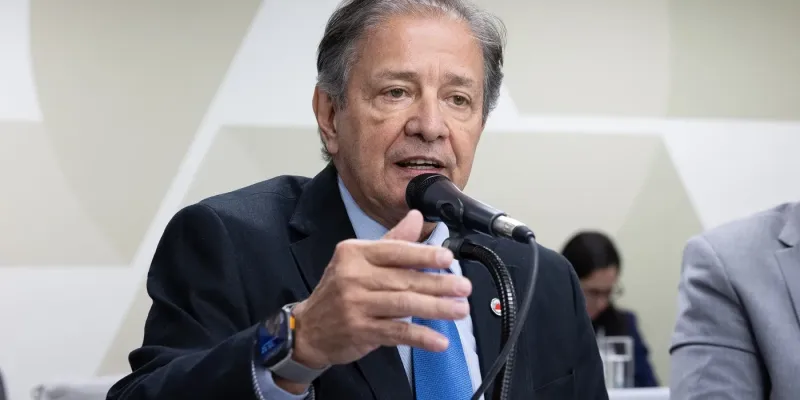 Cannabis medicinal na rede pública de saúde de Minas Gerais é defendido por Carlos Pimenta