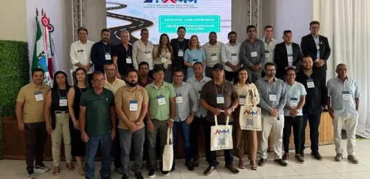 Caravana da AMM reúne 142 gestores em Novo Cruzeiro 