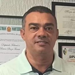 Carlinhos confirma pré-candidatura em Umburatiba