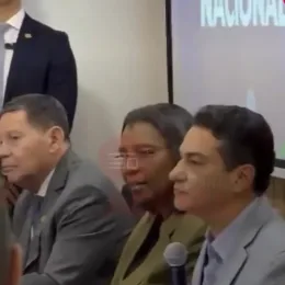 Cleitinho volta a defender candidatura ao Governo de Minas após anunciar desistência
