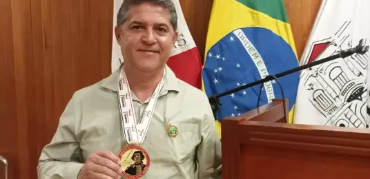 Contas de 2024 do prefeito Iran Cordeiro recebem parecer favorável do TCE-MG