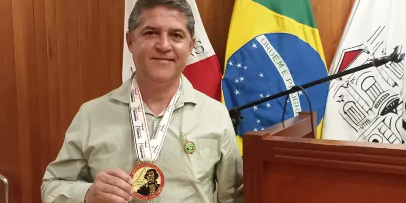Contas de 2024 do prefeito Iran Cordeiro recebem parecer favorável do TCE-MG