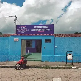 Deputado Carlos Pimenta destina R$ 300 mil para escolas de Nanuque e Serra dos Aimorés