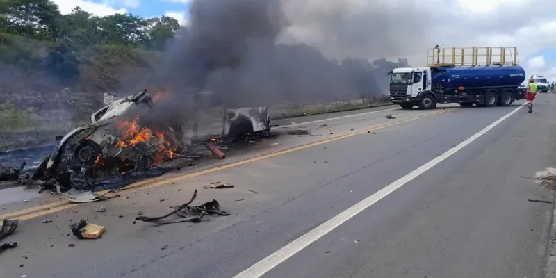 Acidente mata 10 em Mucuri na Bahia