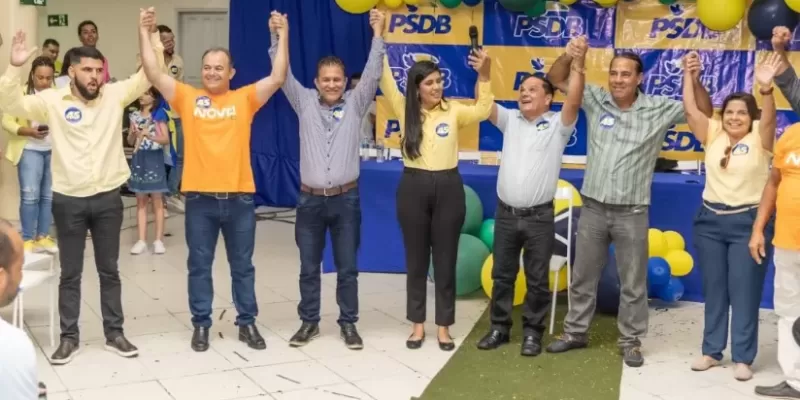 Dois nomes retiram suas candidaturas a prefeito para apoiar Naiara Lima em Nanuque