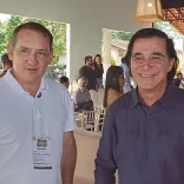 Empresário destaca recursos para pavimentação e reforça parceria política em Nanuque