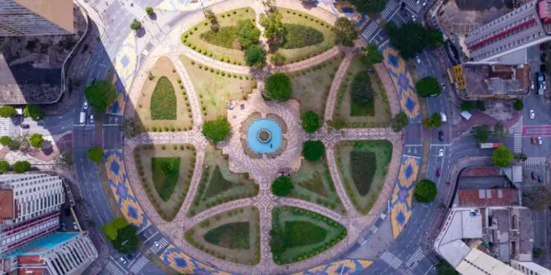 Fecomércio MG esclarece regras para funcionamento do comércio em BH no feriado