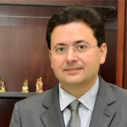 ‘Foi assassinato!’, acusa irmão de Eduardo Campos