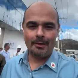 Governador agradeceu Gustavo Santana por lutar pela Hemodiálise de Nanuque