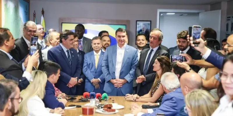 Gustavo Santana reforça união da direita