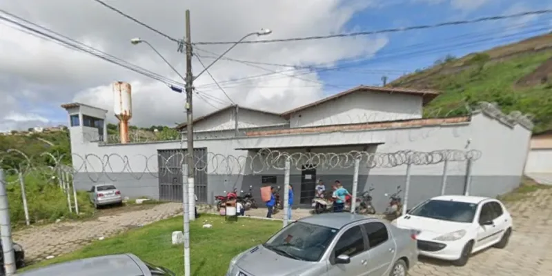 Homem preso por feminicídio é encontrado morto em cela do presídio de Nanuque
