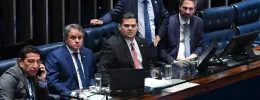 Lula é derrotado no Congresso
