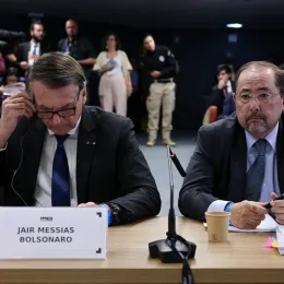 ‘Mentiras’, ‘contradições’ e ‘amnésia seletiva’: defesa de Bolsonaro ataca depoimento de Mauro Cid