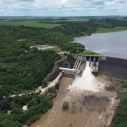 Disputa entre Minas Gerais e Bahia pode mudar divisas de municípios e redistribuir royalties da Usina Santa Clara