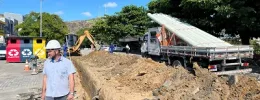 NOVA ADUTORA DE ÁGUA TRATADA AMPLIA EFICIÊNCIA DO ABASTECIMENTO EM NANUQUE