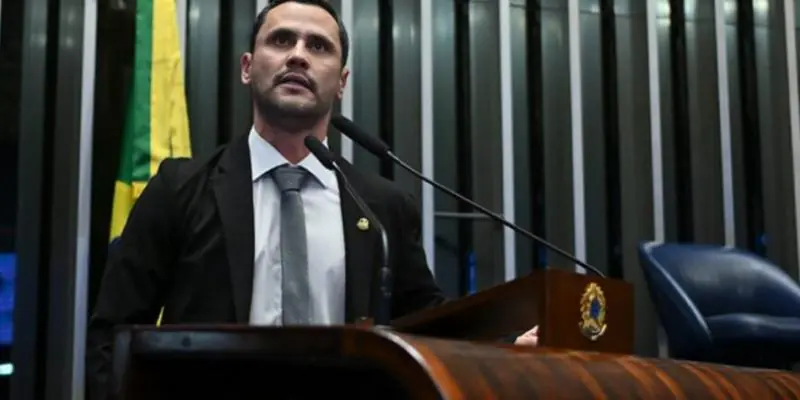O candidato em quem o próprio partido diz não confiar