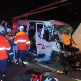 Ônibus da Gontijo que saiu de Nanuque envolve em acidente com duas vítimas fatais