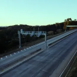 Pedágio da BR-381 entre BH e Governador Valadares começa a ser cobrado com tarifa mais alta do país
