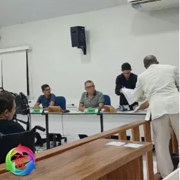 Pedido de impeachment de Gilson Coleta é protocolado na Câmara