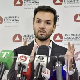 Presidente da ALMG defende proposta que reduz dívida de Minas