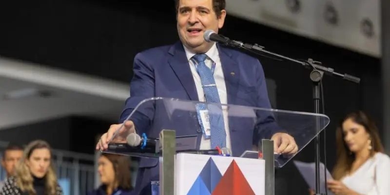 Presidente da AMM, Dr. Marcos Vinicius, oficializa candidatura à reeleição