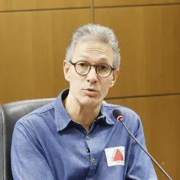 Pretensões eleitorais de Zema são abaladas por escândalo de corrupção ambiental em Minas