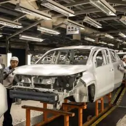 Produção da indústria cresce 2% em Minas