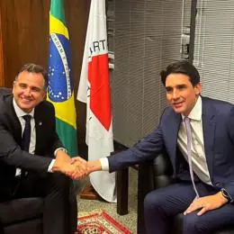 Rodrigo Pacheco se reúne com ministro para viabilizar aeroportos em Minas Gerais
