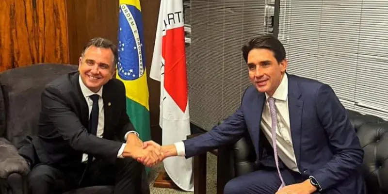 Rodrigo Pacheco se reúne com ministro para viabilizar aeroportos em Minas Gerais