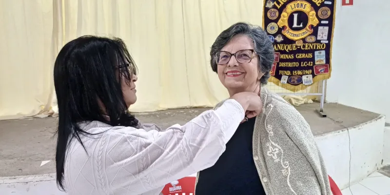 Tereza Neves assume presidência do Lions Clube Nanuque Centro