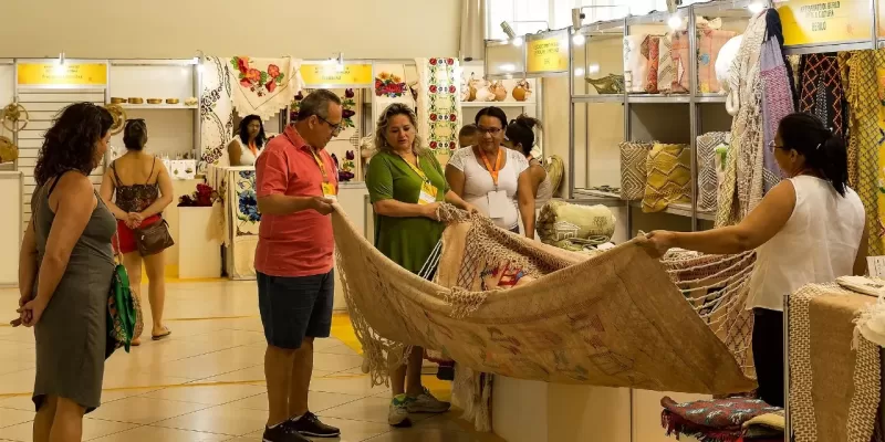 Trip to Origin leva lojistas nacionais para conhecer artesanato do Vale do Jequitinhonha e Norte de Minas